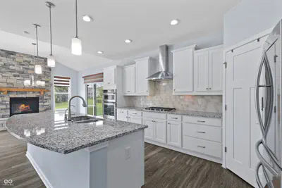 1091 Margate Drive, Greenwood - 12