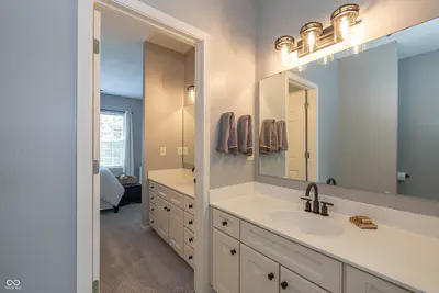 15434 Clearbrook Street, Westfield - 16