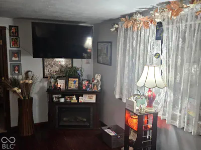 5553 N Clover Elm Drive, Fairland - 16