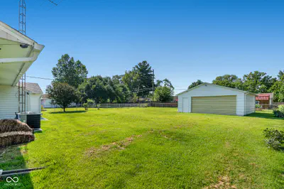 3117 31st Street, Columbus - 33