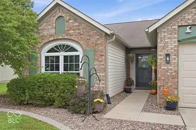 1480 Hedge, Greenfield - 3