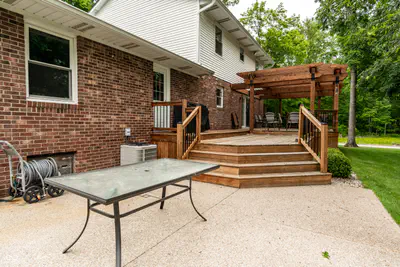 1653 300, Greenfield - 38