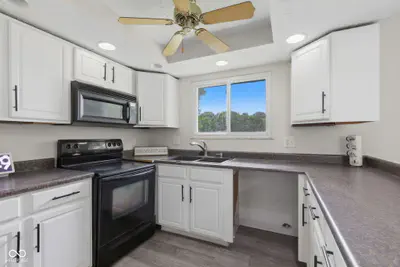 7369 500, McCordsville - 11