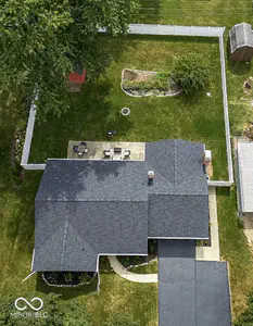 6821 Willoughby Court, Indianapolis - 32