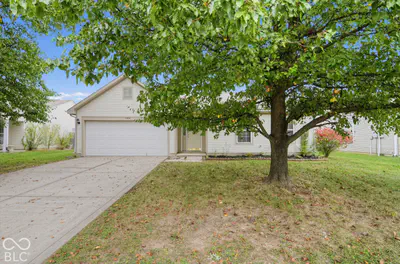 6464 Matcumbe Way, Plainfield - 2