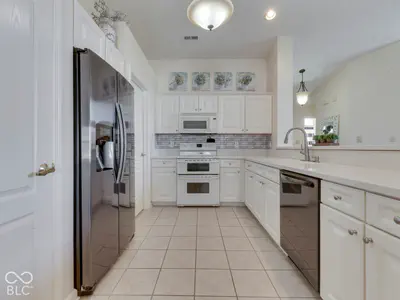 6037 Riva Ridge Drive, Indianapolis - 23