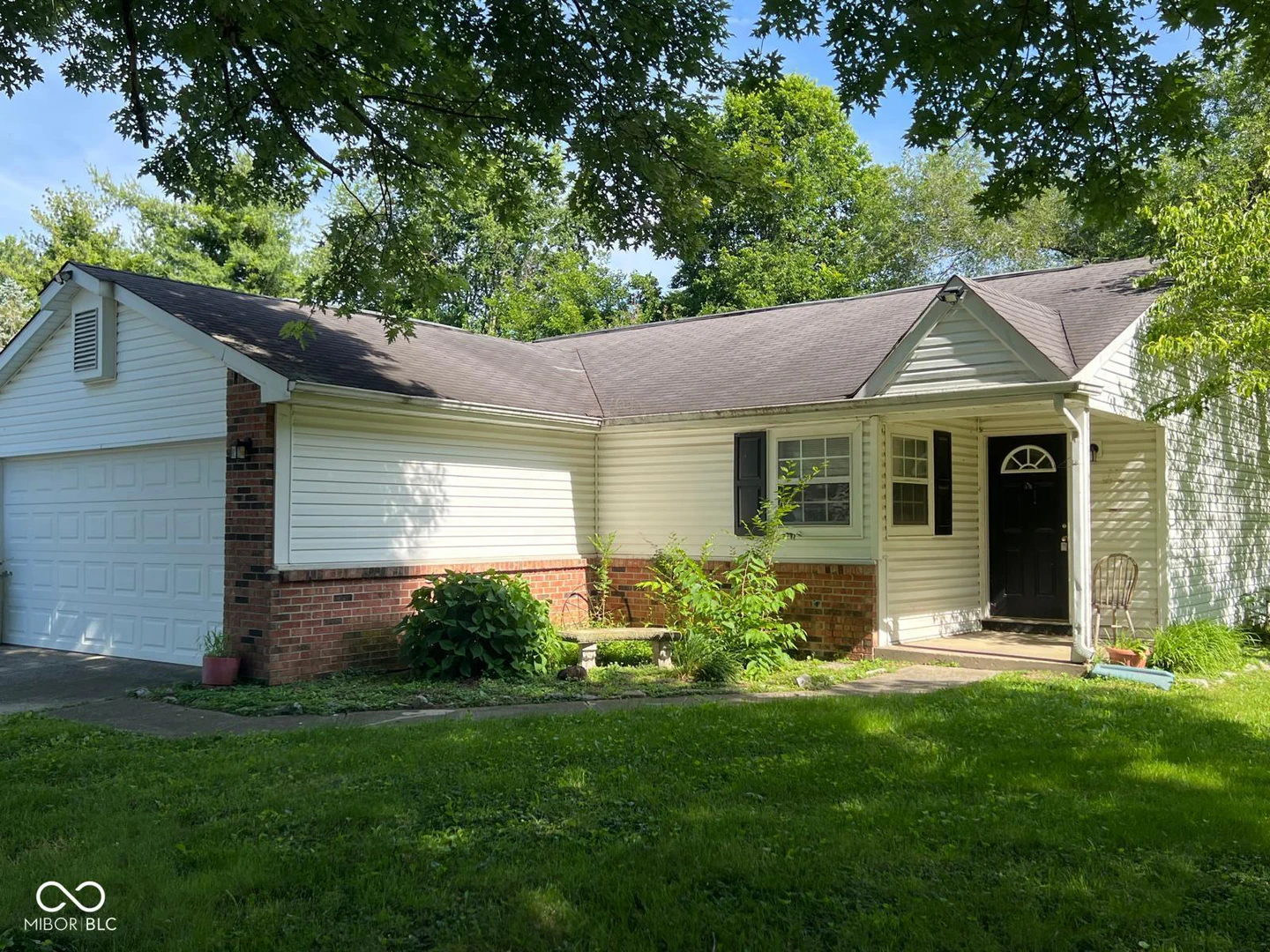 2208 Friendship Drive, Indianapolis