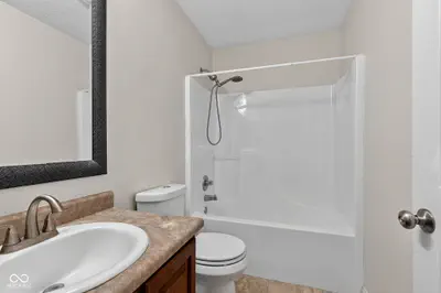3923 Planewood Drive, Indianapolis - 26