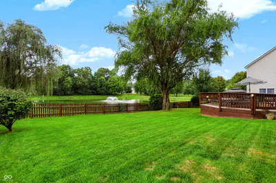 7253 Shag Oak Drive, Noblesville - 74