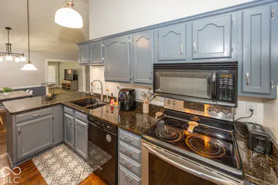 1066 Acadia Court, Indianapolis - 12