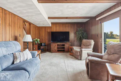 916 N 350 W, Greenfield - 54