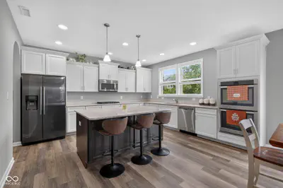 10608 Kensington Lane, Fortville - 10