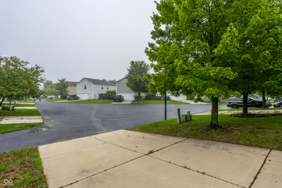 12084 141st Street, Noblesville - 29