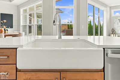 15005 Pax Lane, Westfield - 23
