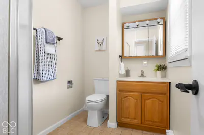 9231 N Cherry Hills Drive, Columbus - 44
