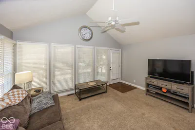 1066 Acadia Court, Indianapolis - 10
