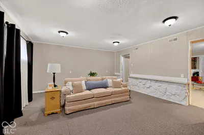 727 Pioneer, Indianapolis - 18