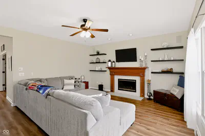 7253 Shag Oak Drive, Noblesville - 16