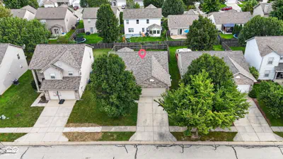 14878 War Emblem Drive, Noblesville - 33