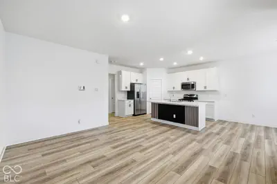 7218 Governors Row, Avon - 6