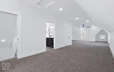 652 Marion, Indianapolis - 24