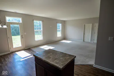 7645 Thorney Wood Drive, Indianapolis - 13