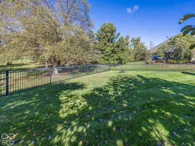 11582 Sutton Place Drive, Carmel - 32