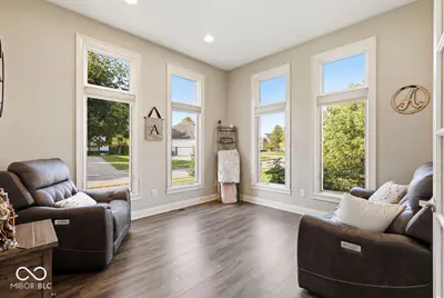 14682 Thor Run Drive, Fishers - 15