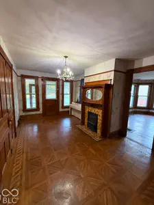 303 W Main Street, Spiceland - 7