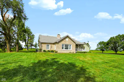9510 235th Street, Cicero - 69