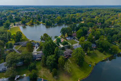 3783 North Wood Lake Drive, Columbus - 75