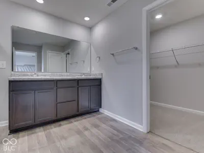 11204 N Sashing Way, Monrovia - 33