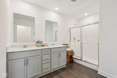 228 Heritage Pass, Greenfield - 28