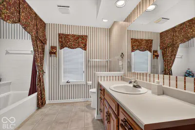 9503 Cadbury Circle, Indianapolis - 25