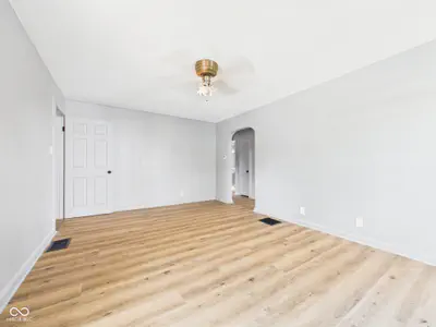 105 E Vinyard, Anderson - 13