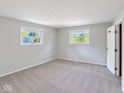 1537 74th Place, Indianapolis - 15