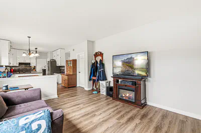 5518 Royal Troon Way, Avon - 17