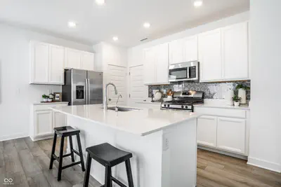 10038 Sundley Drive, Indianapolis - 15