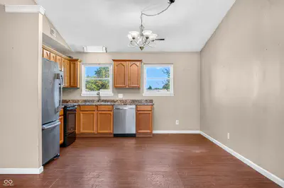 308 Glenbrook Drive, Seymour - 11