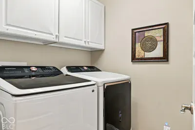 5066 Quincy Court, Columbus - 43