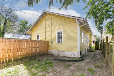 813 Denny Street, Indianapolis - 34
