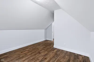 307 Wall Street, Advance - 45