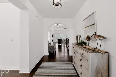10510 Fox Hunt Road, Fishers - 10