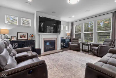 13746 N Clara Court, Camby - 11