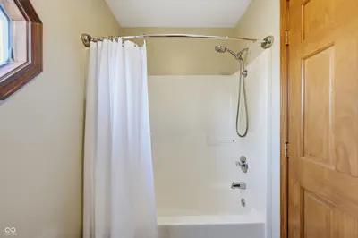 8262 Mechanicsburg Road, Middletown - 27