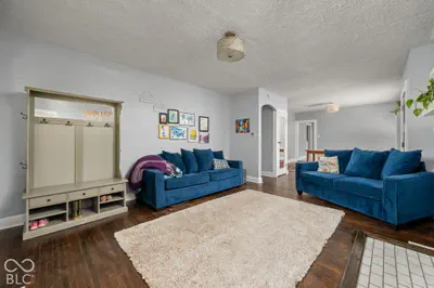 3457 Carrollton Avenue, Indianapolis - 6