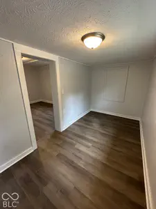 208 N East, Roachdale - 44