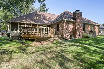 282 Adrienne Drive, Greenwood - 41