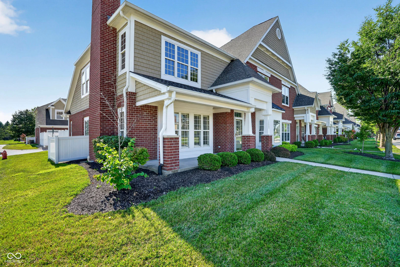 15557 Portland Drive, Westfield