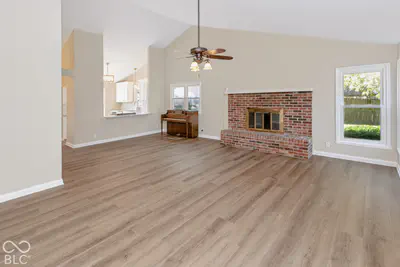 7812 Ashton Place, Fishers - 12